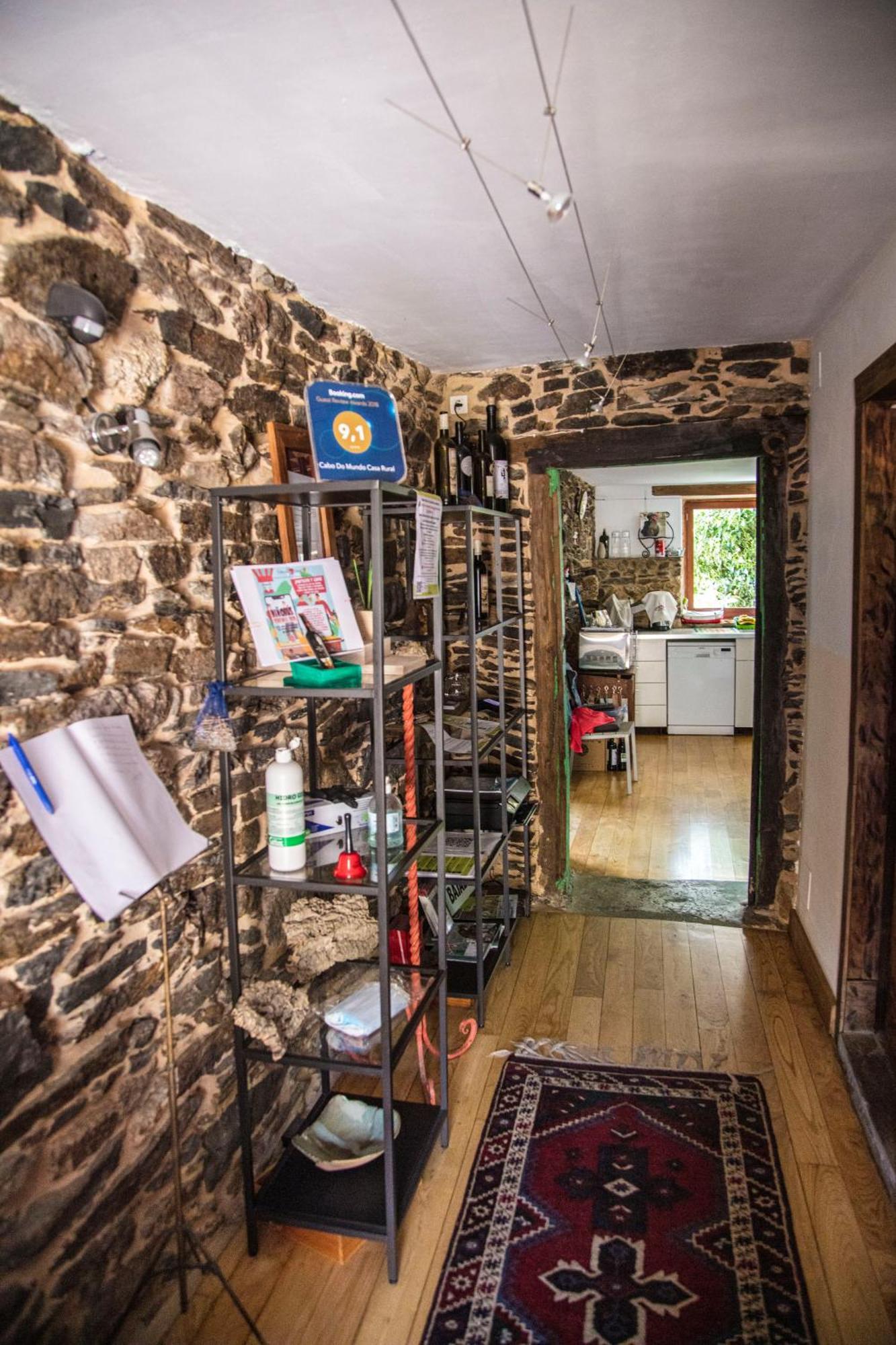 Cabo Do Mundo Bed & Breakfast Chantada