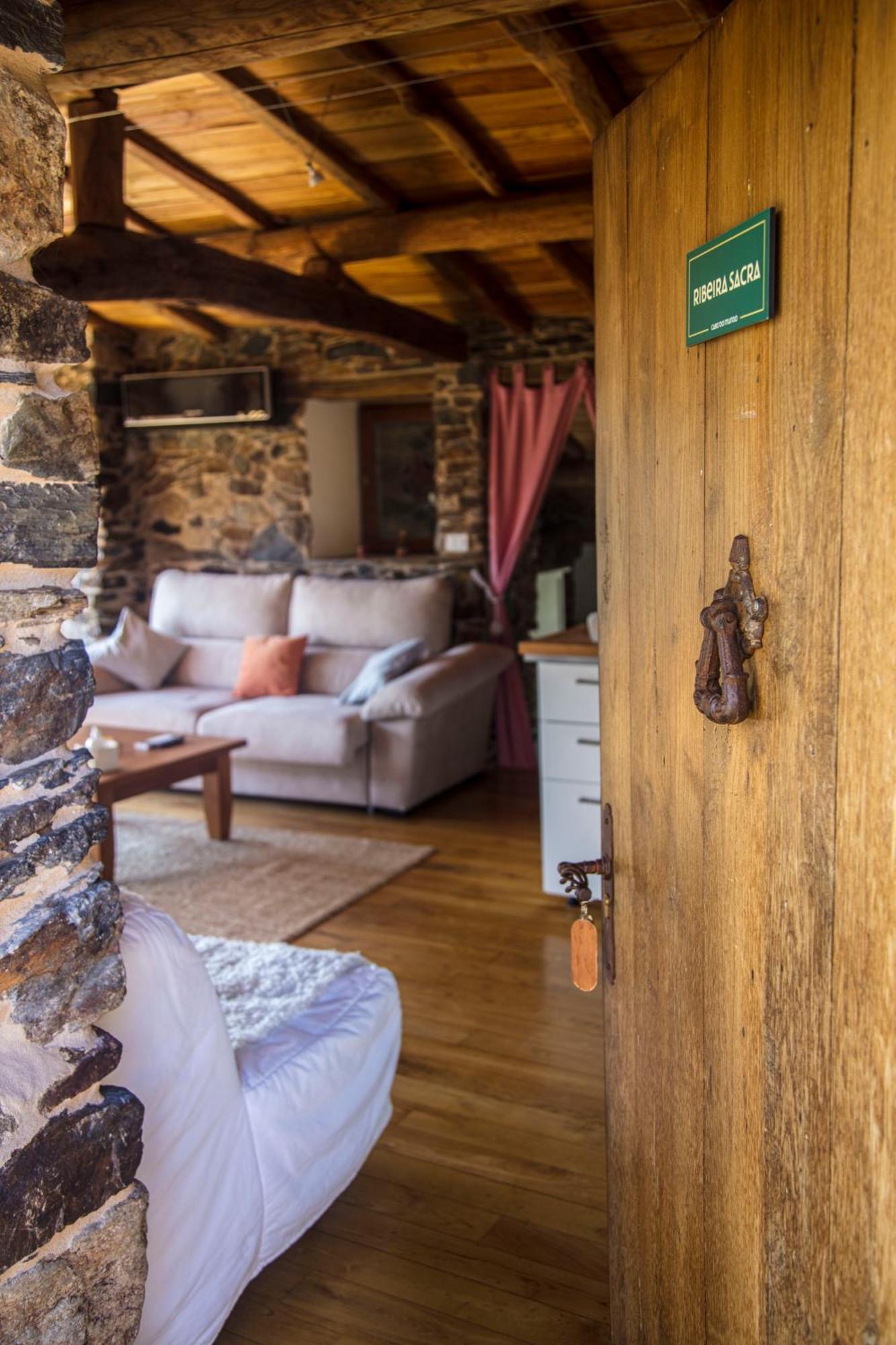 Cabo Do Mundo Bed & Breakfast